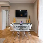 Casa Yuliya 11 Couette-café 4*