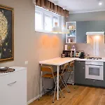 Casa Yuliya 11 Couette-café 4*