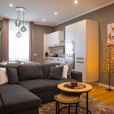 Bed & Breakfast Casa Yuliya 11 Como