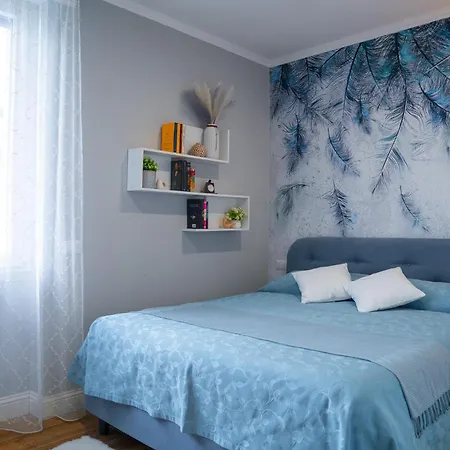 Bed & Breakfast Casa Yuliya 11