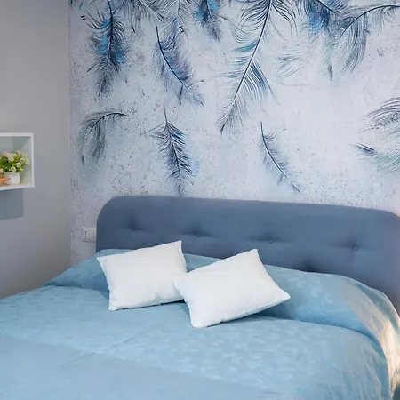 Casa Yuliya 11 Bed & Breakfast 4*