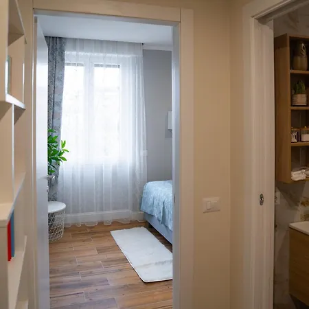 Bed & Breakfast Casa Yuliya 11