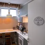 Casa Yuliya 11 Como
