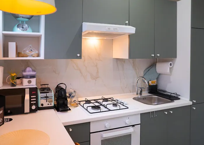 Casa Yuliya 11 4* Комо