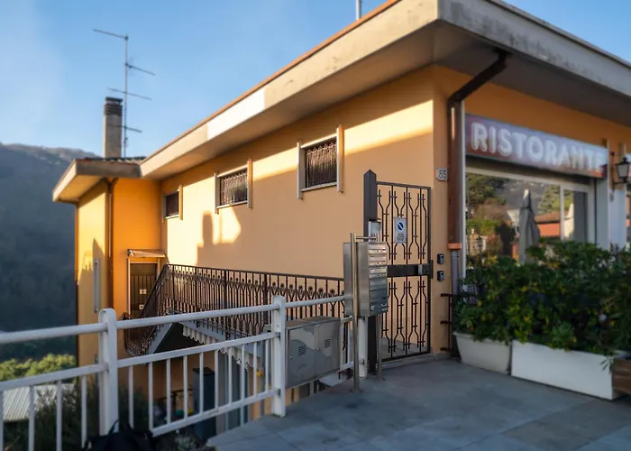 Casa Yuliya 11 Como